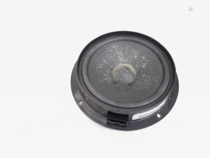 Gebruikte Speaker Mercedes ML II (164/4JG) 3.0 ML-320 CDI 4-Matic V6 24V Prijs € 19,00 Margeregeling aangeboden door GEJO Revisie & Onderdelen BV