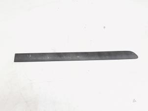 Gebruikte Sierlijst Volkswagen Golf V (1K1) 1.4 TSI 122 16V Prijs € 9,99 Margeregeling aangeboden door GEJO Revisie & Onderdelen BV