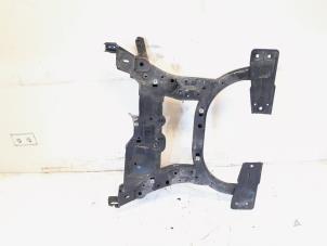 Gebruikte Subframe Mercedes A (W176) 1.6 A-200 16V Prijs € 94,00 Margeregeling aangeboden door GEJO Revisie & Onderdelen BV