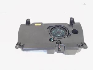 Gebruikte Subwoofer Mercedes A (W176) 1.6 A-200 16V Prijs € 124,00 Margeregeling aangeboden door GEJO Revisie & Onderdelen BV