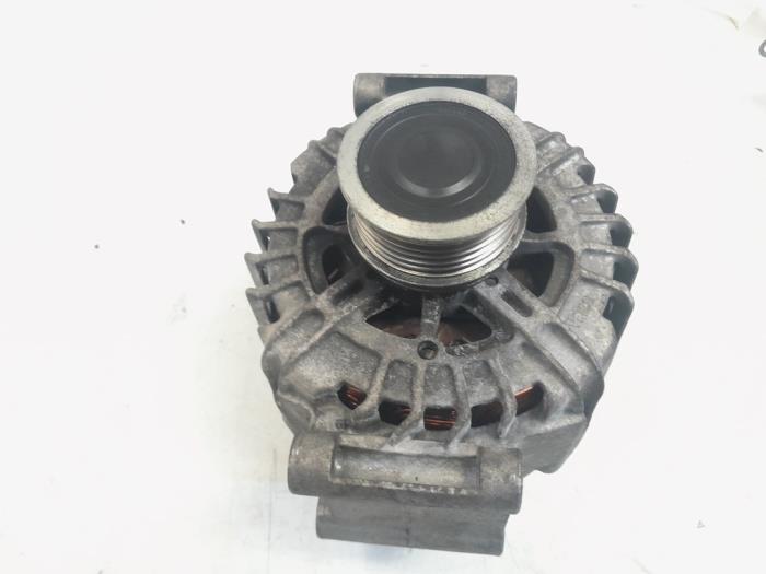 Gebruikte Dynamo Audi TT (8J3) 1.8 TFSI 16V Prijs € 27,00 Margeregeling aangeboden door GEJO Revisie & Onderdelen BV