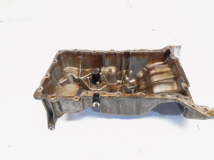 Gebruikte Carterpan Mercedes A (W176) 2.0 A-250 Turbo 16V Prijs € 200,00 Margeregeling aangeboden door GEJO Revisie & Onderdelen BV
