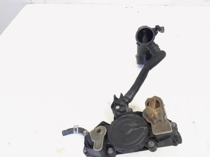 Gebruikte Carterventilatie Volkswagen Golf VII (AUA) 2.0 R 4Motion 16V Prijs € 20,00 Margeregeling aangeboden door GEJO Revisie & Onderdelen BV