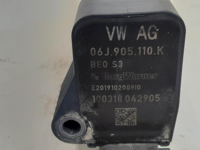 Bobine van een Volkswagen Golf VII (AUA) 2.0 R 4Motion 16V