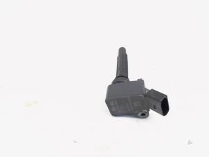 Bobine van een Volkswagen Golf VII (AUA) 2.0 R 4Motion 16V