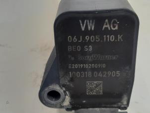 Bobine van een Volkswagen Golf VII (AUA) 2.0 R 4Motion 16V