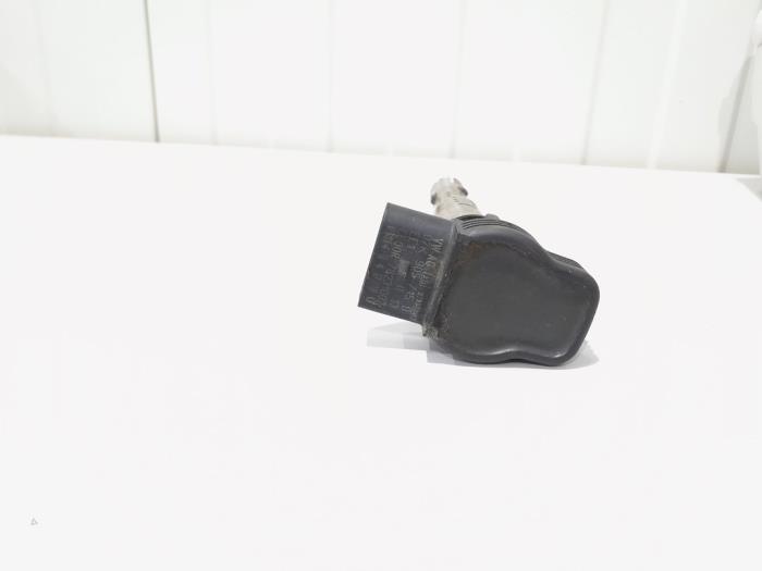 Gebruikte Bobine Audi A4 (B8) 1.8 TFSI 16V Prijs € 3,00 Margeregeling aangeboden door GEJO Revisie & Onderdelen BV