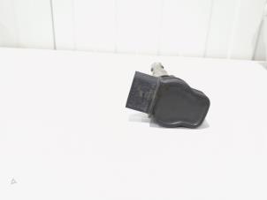 Gebruikte Bobine Audi A4 (B8) 1.8 TFSI 16V Prijs € 3,00 Margeregeling aangeboden door GEJO Revisie & Onderdelen BV
