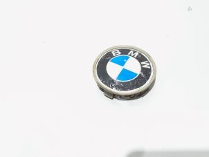 Gebruikte Naafkapje BMW 3-Serie Prijs € 5,00 Margeregeling aangeboden door GEJO Revisie & Onderdelen BV