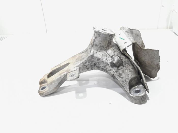 Motorsteun van een Audi SQ5 (8RB) 3.0 TDI V6 24V 2013