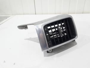 Gebruikte Luchtrooster Dashboard Porsche Panamera (970) 4.8 V8 32V 4S Prijs € 24,95 Margeregeling aangeboden door GEJO Revisie & Onderdelen BV