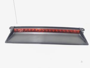 Gebruikte Extra Remlicht midden Porsche Panamera (970) 4.8 V8 32V 4S Prijs € 39,00 Margeregeling aangeboden door GEJO Revisie & Onderdelen BV