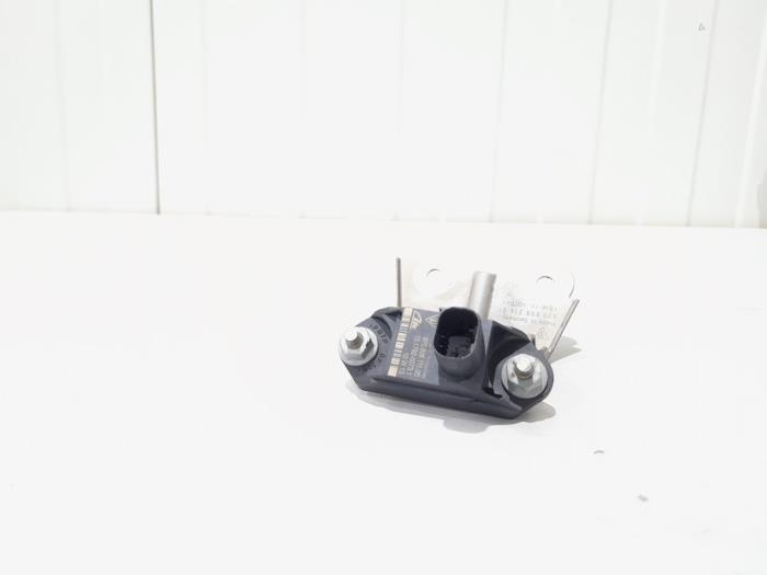 Gebruikte Gier sensor Porsche Panamera (970) 4.8 V8 32V 4S Prijs € 20,00 Margeregeling aangeboden door GEJO Revisie & Onderdelen BV