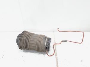 Gebruikte Luchtbalg Porsche Panamera (970) 4.8 V8 32V 4S Prijs € 170,00 Margeregeling aangeboden door GEJO Revisie & Onderdelen BV