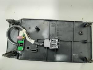 Gebruikte Telefoon Module Audi TT (8J3) 2.0 TFSI 16V Prijs € 39,00 Margeregeling aangeboden door GEJO Revisie & Onderdelen BV