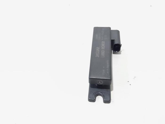 Antenne van een Land Rover Range Rover Evoque (LVJ/LVS) 2.2 TD4 16V 2013