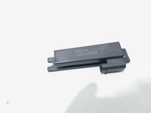 Gebruikte Antenne Landrover Range Rover Evoque (LVJ/LVS) 2.2 TD4 16V Prijs € 12,00 Margeregeling aangeboden door GEJO Revisie & Onderdelen BV