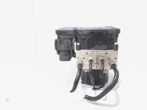 Gebruikte ABS Pomp Landrover Range Rover Evoque (LVJ/LVS) 2.2 TD4 16V Prijs € 149,00 Margeregeling aangeboden door GEJO Revisie & Onderdelen BV