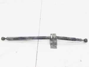 Gebruikte Cardanas Landrover Range Rover Evoque (LVJ/LVS) 2.2 TD4 16V Prijs € 290,00 Margeregeling aangeboden door GEJO Revisie & Onderdelen BV