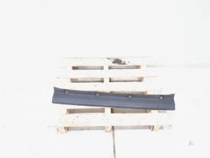 Gebruikte Diversen Landrover Range Rover Evoque (LVJ/LVS) 2.2 TD4 16V Prijs € 14,00 Margeregeling aangeboden door GEJO Revisie & Onderdelen BV