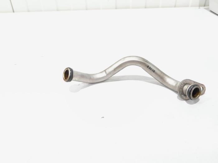 Gebruikte Oliedruk Leiding Volkswagen Polo VI (AW1) 1.0 TSI 12V Prijs € 4,00 Margeregeling aangeboden door GEJO Revisie & Onderdelen BV