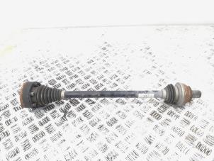 Gebruikte Aandrijfas rechts-achter Audi Q3 (8UB/8UG) 2.0 16V TFSI 200 Quattro Prijs € 5,95 Margeregeling aangeboden door GEJO Revisie & Onderdelen BV