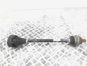 Gebruikte Aandrijfas links-achter Audi Q3 (8UB/8UG) 2.0 16V TFSI 200 Quattro Prijs € 14,00 Margeregeling aangeboden door GEJO Revisie & Onderdelen BV