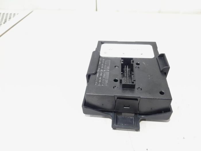 Gebruikte Computer Diversen Audi Q3 (8UB/8UG) 2.0 16V TFSI 200 Quattro Prijs € 25,00 Margeregeling aangeboden door GEJO Revisie & Onderdelen BV