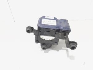 Gebruikte ABS Pomp Audi Q3 (8UB/8UG) 2.0 16V TFSI 200 Quattro Prijs € 149,00 Margeregeling aangeboden door GEJO Revisie & Onderdelen BV