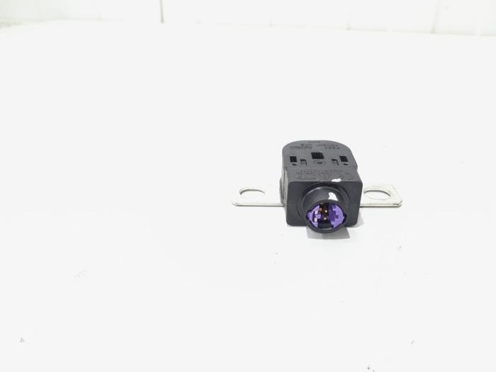 Gebruikte Pyrofuse Audi Q3 (8UB/8UG) 2.0 16V TFSI 200 Quattro Prijs € 12,00 Margeregeling aangeboden door GEJO Revisie & Onderdelen BV