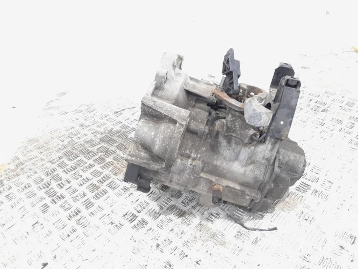 Gebruikte Versnellingsbak Seat Ibiza IV SC (6J1) 1.2 TSI 16V Prijs € 500,00 Margeregeling aangeboden door GEJO Revisie & Onderdelen BV