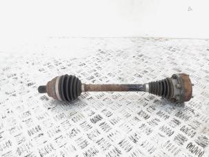 Gebruikte Cardanas links-voor (VWA) Volkswagen Golf VI (5K1) 1.6 TDI 16V Prijs € 14,00 Margeregeling aangeboden door GEJO Revisie & Onderdelen BV