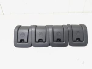 Gebruikte Isofix steun Audi A3 Sportback (8VA/8VF) 1.4 TFSI ACT Ultra 16V Prijs € 20,00 Margeregeling aangeboden door GEJO Revisie & Onderdelen BV