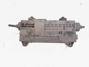 Gebruikte Handrem Computer Landrover Range Rover Sport (LS) 2.7 TDV6 24V Prijs € 300,00 Margeregeling aangeboden door GEJO Revisie & Onderdelen BV