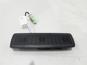 Gebruikte Microfoon Lynk &amp; Co 01 1.5 PHEV Prijs € 35,00 Margeregeling aangeboden door GEJO Revisie & Onderdelen BV