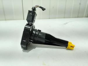 Gebruikte Olie niveau sensor Lynk &amp; Co 01 1.5 PHEV Prijs € 49,00 Margeregeling aangeboden door GEJO Revisie & Onderdelen BV