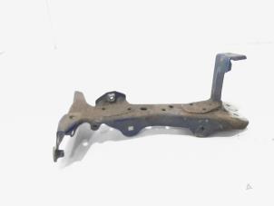 Gebruikte Steun (diversen) Audi A3 Sportback (8VA/8VF) 1.6 TDI 16V Prijs € 15,00 Margeregeling aangeboden door GEJO Revisie & Onderdelen BV