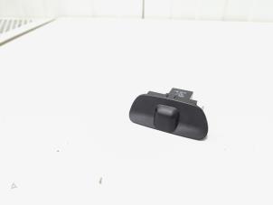 Gebruikte Lichtsensor Audi A6 (C7) 2.0 TDI 16V Prijs € 8,00 Margeregeling aangeboden door GEJO Revisie & Onderdelen BV
