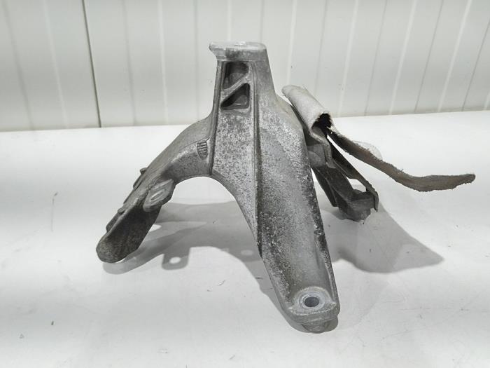 Gebruikte Motorrubber Audi A6 (C7) 2.0 TDI 16V Prijs € 9,00 Margeregeling aangeboden door GEJO Revisie & Onderdelen BV