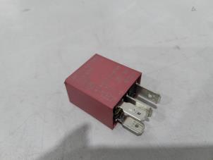 Gebruikte Relais Fiat 500X (334) 1.0 FireFly Turbo 120 12V Prijs € 10,00 Margeregeling aangeboden door GEJO Revisie & Onderdelen BV