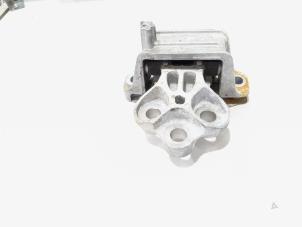 Gebruikte Motorrubber Fiat 500X (334) 1.0 FireFly Turbo 120 12V Prijs € 36,00 Margeregeling aangeboden door GEJO Revisie & Onderdelen BV