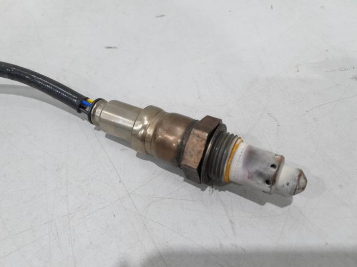 Lambda Sonde van een Fiat 500X (334) 1.0 FireFly Turbo 120 12V 2018