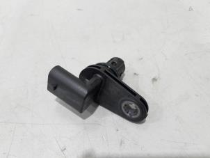 Gebruikte Nokkenas Sensor Fiat 500X (334) 1.0 FireFly Turbo 120 12V Prijs € 10,00 Margeregeling aangeboden door GEJO Revisie & Onderdelen BV