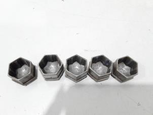 Gebruikte Wieldop set Audi Diversen Prijs € 5,00 Margeregeling aangeboden door GEJO Revisie & Onderdelen BV