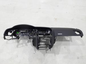 Gebruikte Dashboard Audi A5 Sportback (8TA) 1.8 TFSI 16V Prijs € 490,00 Margeregeling aangeboden door GEJO Revisie & Onderdelen BV