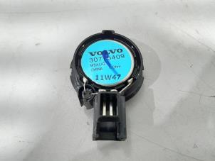 Gebruikte Speaker Volvo V50 (MW) 1.6 D2 16V Prijs € 14,00 Margeregeling aangeboden door GEJO Revisie & Onderdelen BV