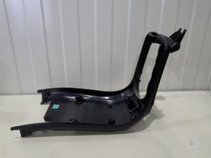 Gebruikte Dashboard deel Volvo V50 (MW) 1.6 D2 16V Prijs € 20,00 Margeregeling aangeboden door GEJO Revisie & Onderdelen BV