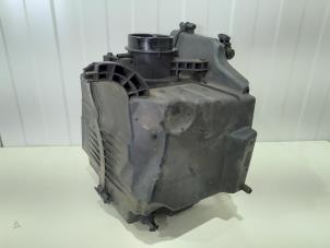 Gebruikte Luchtfilterhuis Volvo V50 (MW) 1.6 D2 16V Prijs € 34,00 Margeregeling aangeboden door GEJO Revisie & Onderdelen BV