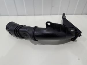 Gebruikte Intercooler Buis Volvo V50 (MW) 1.6 D2 16V Prijs € 20,00 Margeregeling aangeboden door GEJO Revisie & Onderdelen BV