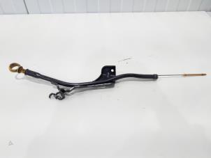 Gebruikte Olie Peilstok Volvo V50 (MW) 1.6 D2 16V Prijs € 24,00 Margeregeling aangeboden door GEJO Revisie & Onderdelen BV